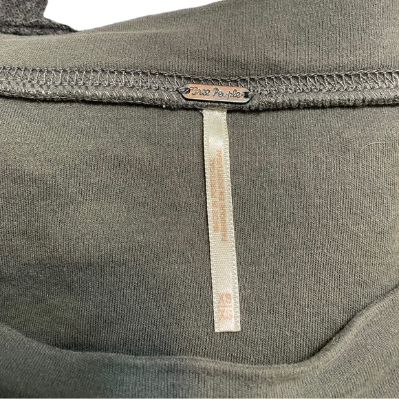 Free People Holala Cropped Crew Neck Sweatshirt Gray Green XS - Picture 7 of 7